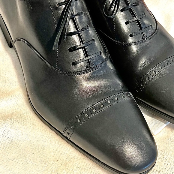 Salvatore Ferragamo Lace up Loafers. 10.5 Euro sizing. - Picture 4 of 9